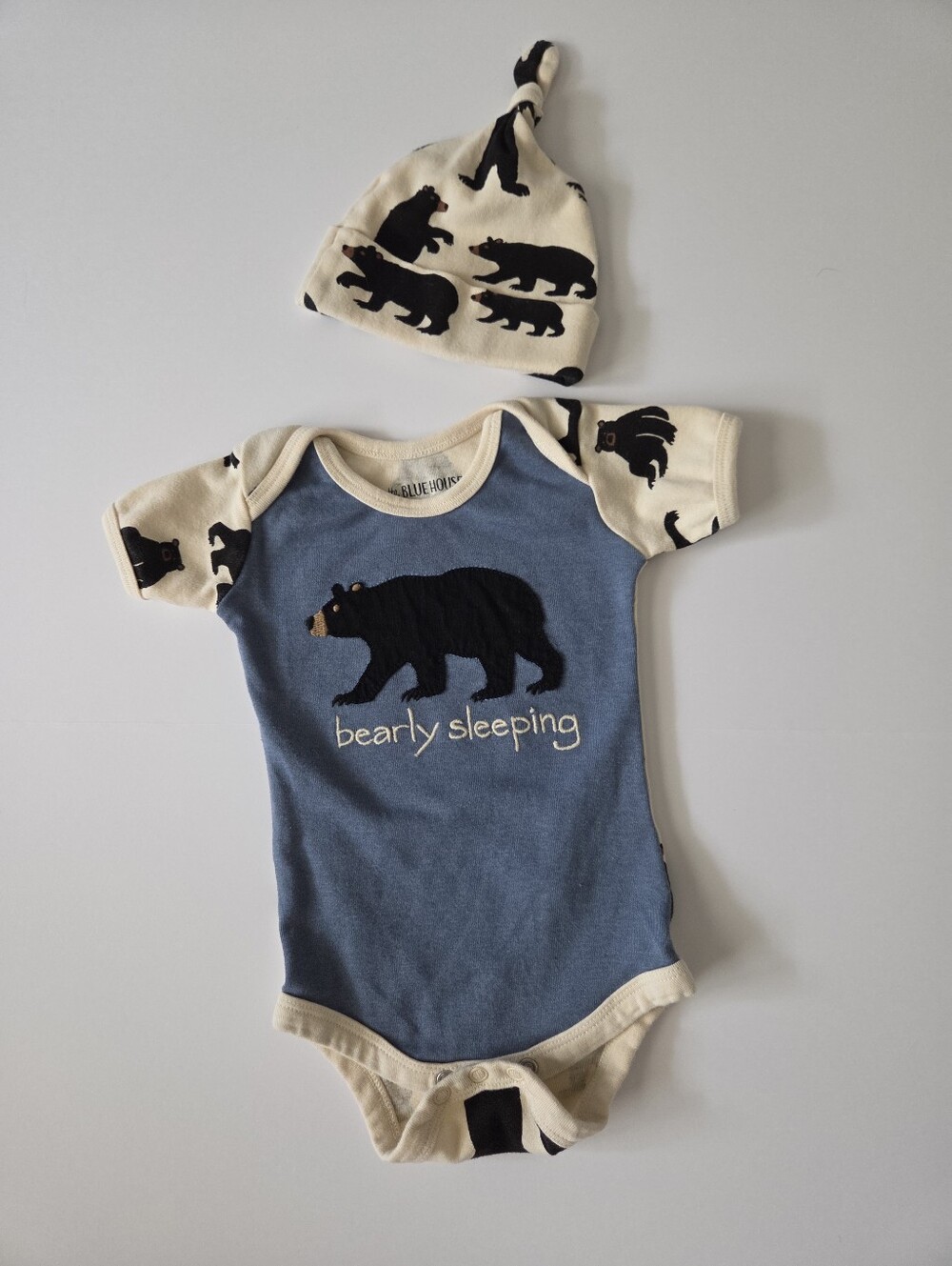 Hatley Blue Bear Applique Onesie And Hat Set Lake Tahoe 3-6 Months